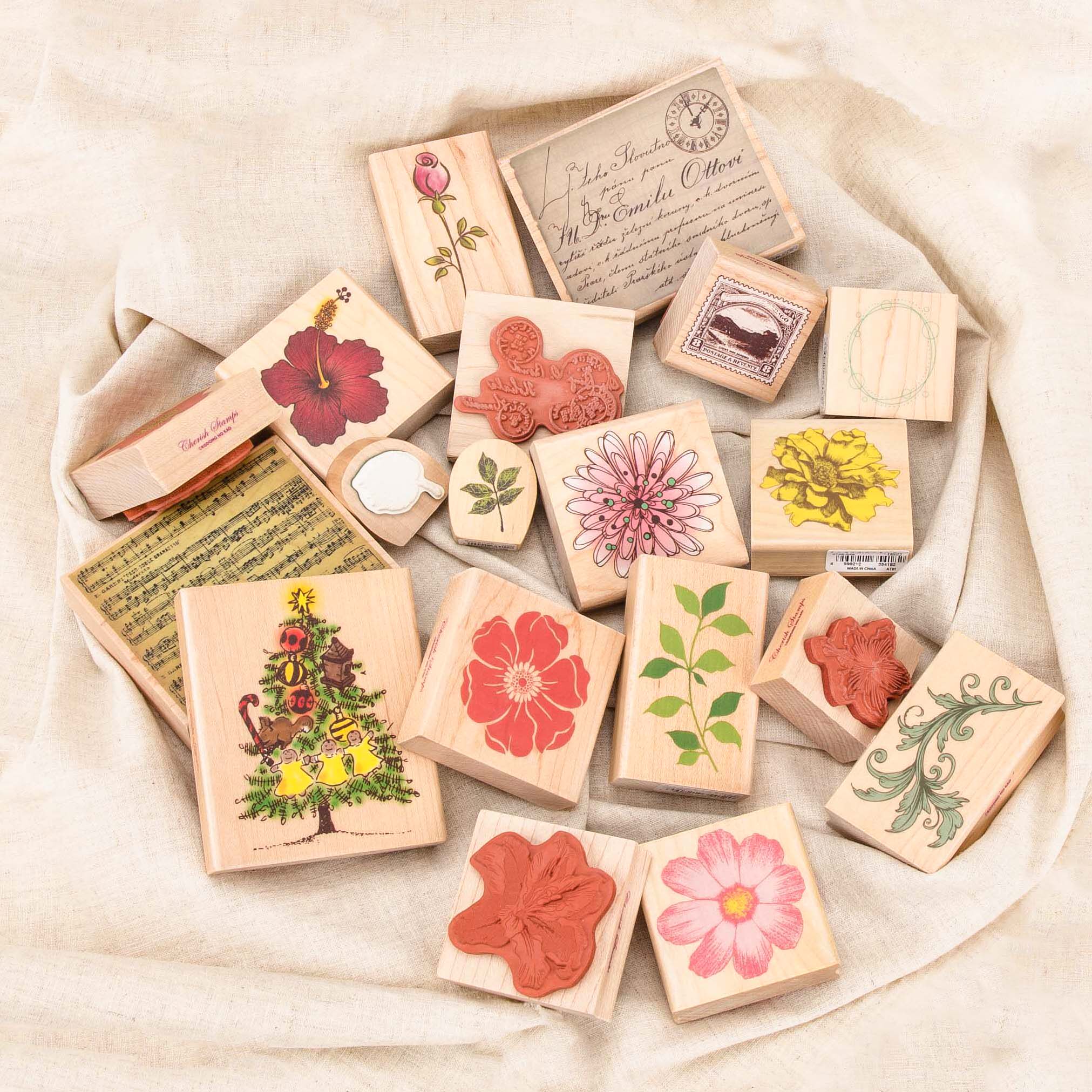 Japanese kodomonookao flower wood handbill seal small animal print