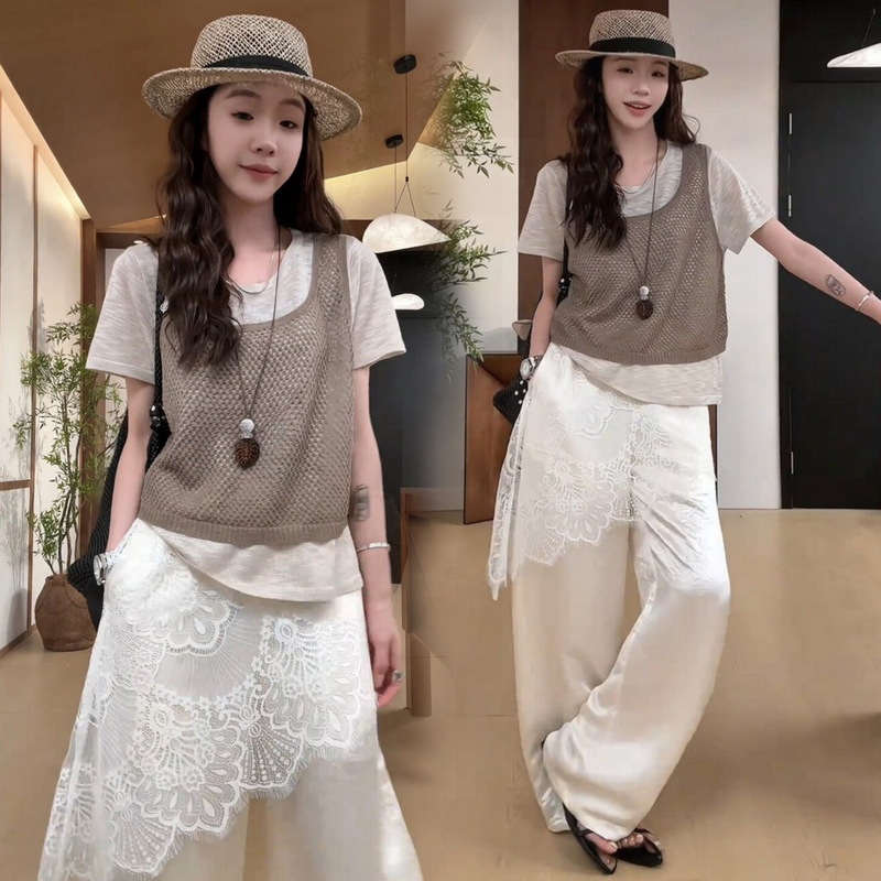Trendy Maternity Summer Outfit Set for Women, Complete Two-Piece Set with Short-Sleeve T-Shirt and Pants with a Faux Two-Piece Design