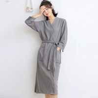 Серая девушка [Walofeg]