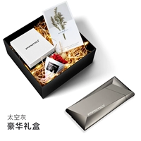 Космическая серая кредитная карта без теплого озера