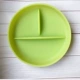Зеленая обеденная тарелка, нагрудник