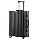 Вместительный и большой прочный универсальный чемодан