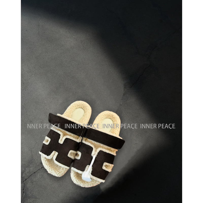 【Inner】26 New Color Combinations with a Lazy and Relaxed Vibe, Velcro Thick-Soled Lamb Wool Integrated Slip-On Slippers
