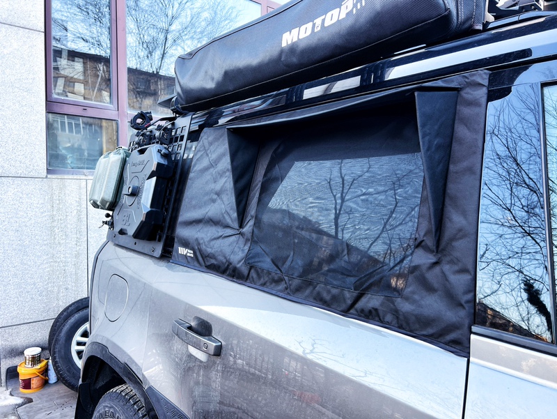 Korean Windswaves Land Rover Defender Front and Rear Window Insect-Proof Nets, Sunshade Mosquito Nets, Heat-Insulating Rain Eyebrow Window Screens