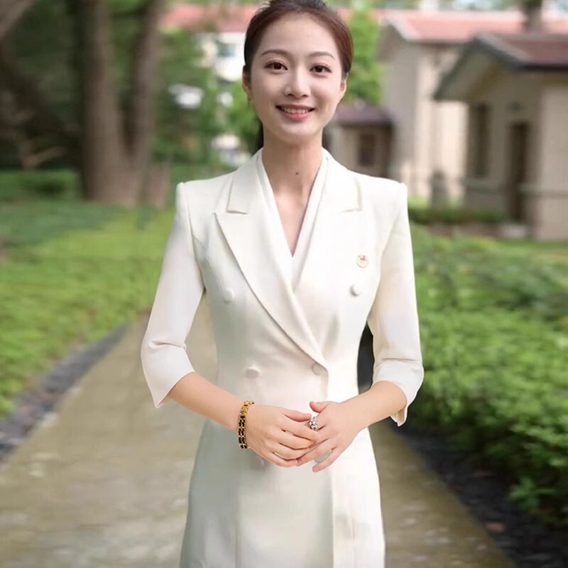 Wholesale Group Purchase of High-End Professional Dresses with Three-Quarter Sleeves for Female Announcers and Hosts, Suitable for Art Exams and Speeches, Elegant Professional Attire Wholesale Group Purchase of High-End Professional Dresses with Three-Quarter Sleeves for Female Announcers and Hosts, Suitable for Art Exams and Speeches, Elegant Professional Attire