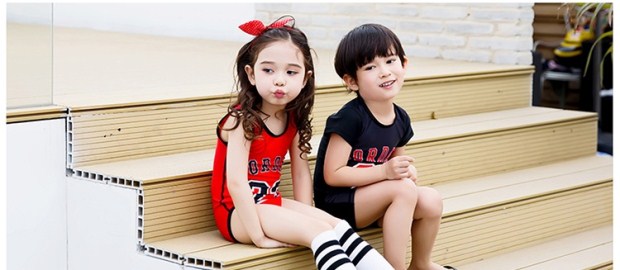 Đồ bơi cho trẻ em Đội thể thao Thư bé trai Siamese Baby Beachwear Cô gái Đồ bơi vừa và nhỏ Bộ đồ lặn bộ đồ bơi cho bé trai