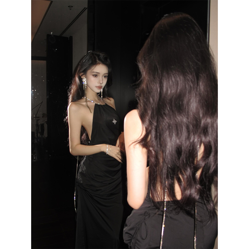 Black Halter Neck Dress for Women, High-End Birthday Party Dress, Elegant and Sexy Backless Satin Long Dress