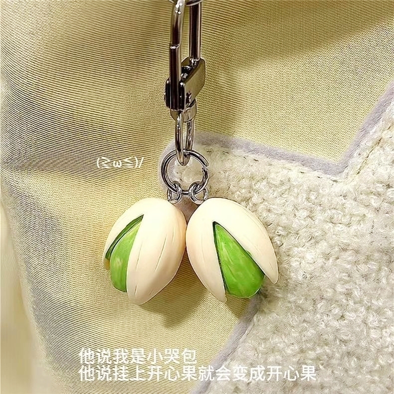 Pistachio Keychain Personalized Backpack Charm Small Accessory Realistic Food Keychain Lanyard Pendant Decoration