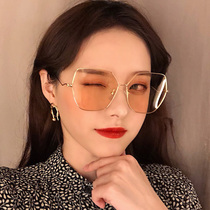 Sunglasses womens big face thin ins street shot Korean version of the tide net red round face shaking sound brown sunglasses 2021 new