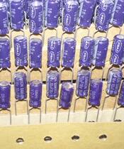 10UF16V blue gown capacitive 16V10UF stock 100 2 Yuan and Farah ten thousand Yu