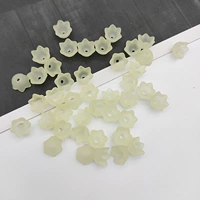 30 тюльпанов 6х9 светло-желтого цвета. Эта партия темнее, чем на картинке.