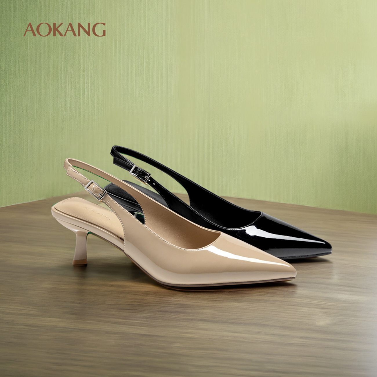 Aokangレディースシューズ2025春ミュール尖った光沢のあるパテントレザーエレガントバック空サンダルスティレット