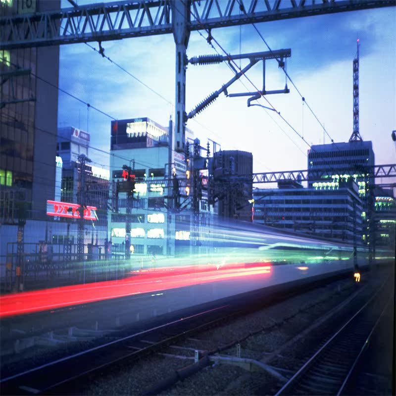 The scenic photos are taken with a real picture.