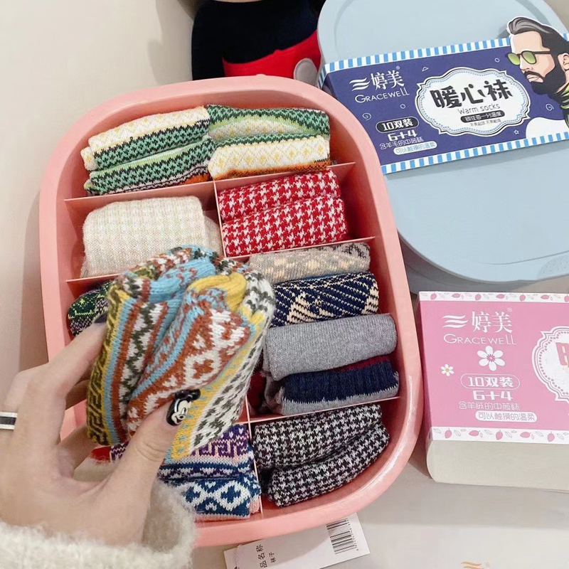 (10 pairs of boxes)Ting Mei warm heart socks wool socks Women's middle tube cashmere warm socks Autumn and winter thickened totem socks