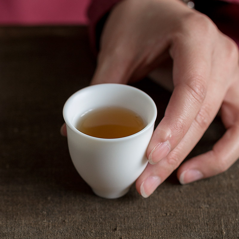 Jun ware dehua white porcelain crack cup set a pot of a Japanese mini hand grasp single portable travel pot of tea