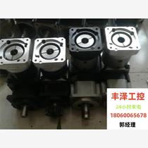 Right angle reducer adapted to 750W80 servo motor speed ratio 16 speed ratio 8 please inquire before bidding.