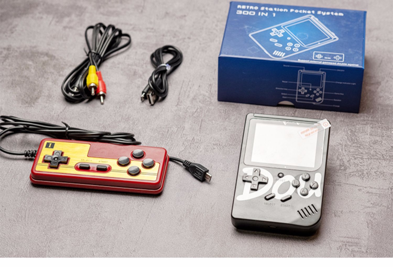 Bảng điều khiển trò chơi retro hoài cổ FC cầm tay mini sạc cổ điển để gửi cảm xúc bạn trai với cùng một đứa trẻ - Bảng điều khiển trò chơi di động máy chơi game cầm tay sup