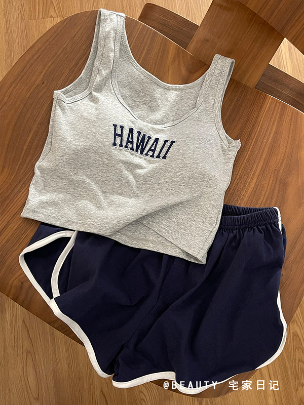 Korean-Style Simple Camisole Pajamas with Chest Pads for Girls, Summer 2024 New Sports Tank Top and Shorts Loungewear Set Korean-Style Simple Camisole Pajamas with Chest Pads for Girls, Summer 2024 New Sports Tank Top and Shorts Loungewear Set