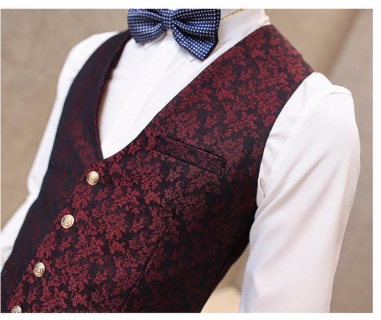 Mùa xuân và mùa thu nam Slim hộp đêm Nhà tạo mẫu tóc Bộ đồ nhỏ Bộ vest đỏ Bộ đồ cưới ba mảnh áo vest nam