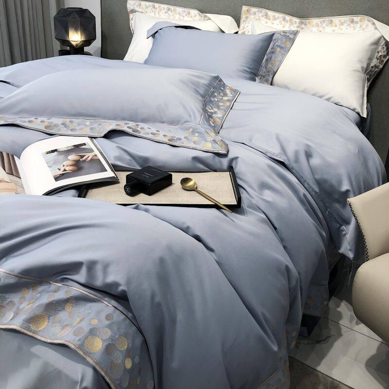 Class A style light and luxurious 100 long suede cotton four pieces full cotton pure cotton High level Minimalist Embroidery Quilt Cover Bed
