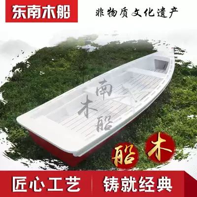 A pointed wooden boat Mediterranean style European wooden boat landscape decoration props boat model Hotel decoration