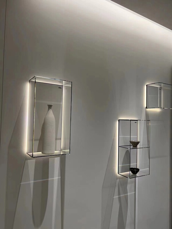 Wall-Mounted Crystal Glass Cabinet, Suspended Ultra-Clear Glass Crystal Cabinet, Full Glass with Lights, Minimalist Wall-Mounted Glass Display Cabinet Wall-Mounted Crystal Glass Cabinet, Suspended Ultra-Clear Glass Crystal Cabinet, Full Glass with Lights, Minimalist Wall-Mounted Glass Display Cabinet