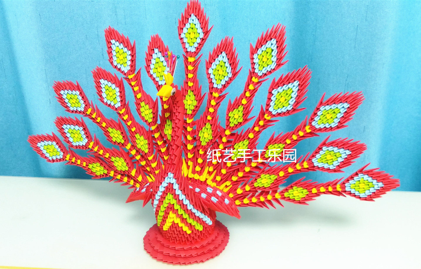 Children's Puzzle Triangle Inserts handmade Folded Paper Material Bag Peacock DIY Semi-finished Solid Creative Kindergarten