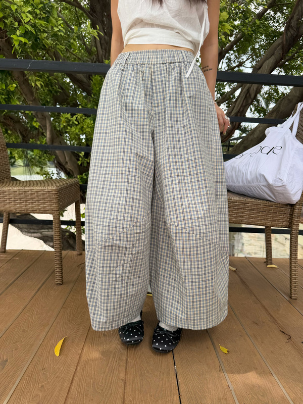 Egg Yolk Studio Petite Plaid Cropped Wide-Leg Pants for Women 2026 Summer New High-Waisted Loose Casual Pants
