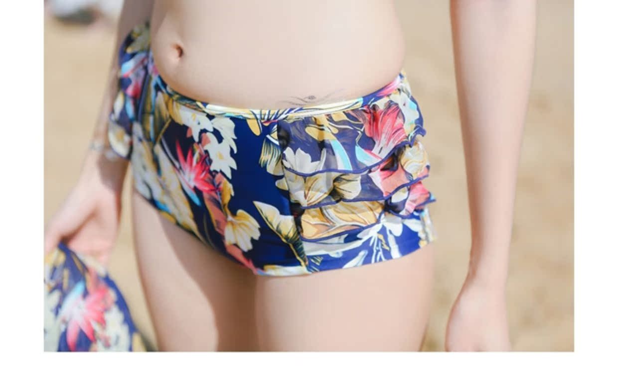 Mới nhỏ đôi mới bơi áo tắm mùa xuân nóng ngực nhỏ tập hợp in bikini quần ba mảnh quần bơi phù hợp với quần đồ biển cặp	