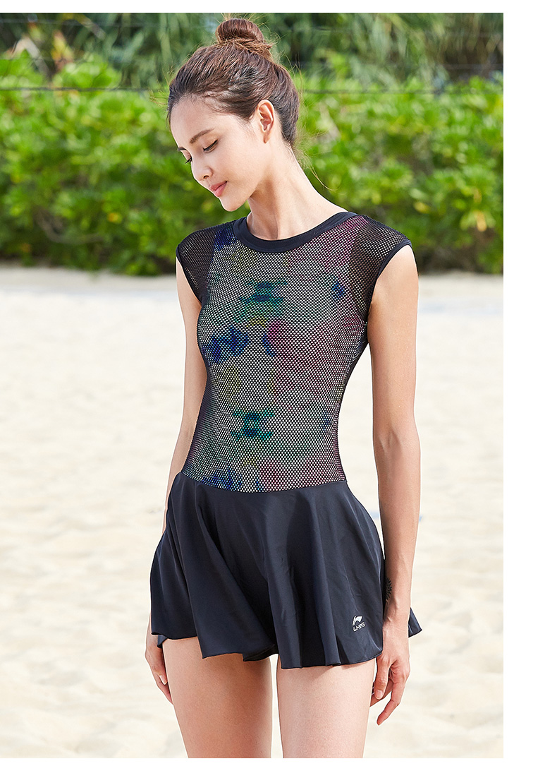 Li Ning 2018 áo tắm mới nữ bảo thủ một mảnh kiểu váy bụng giảm béo nóng bỏng mùa xuân áo tắm gợi cảm tụ tập ngực nhỏ - Bộ đồ bơi One Piece bikini liền thân
