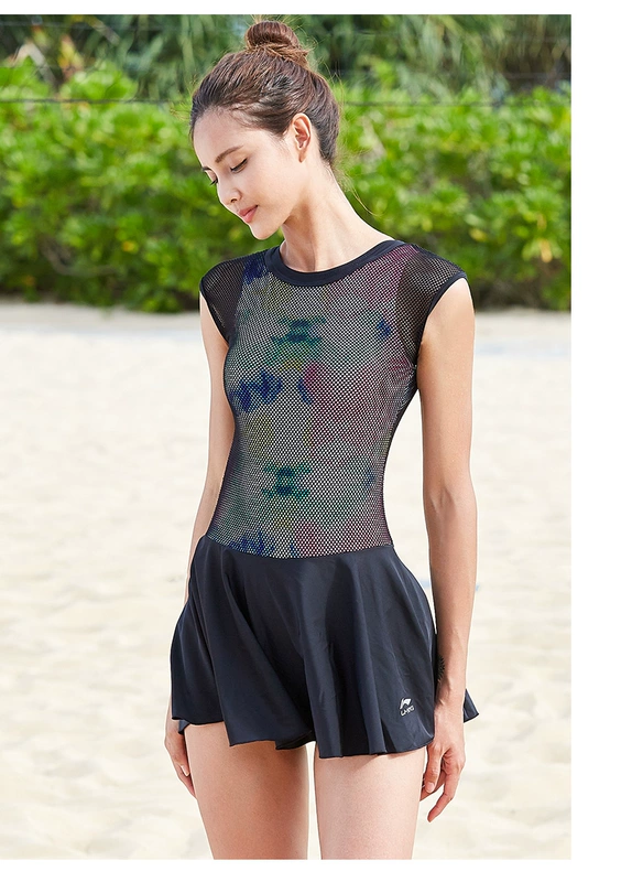 Li Ning 2018 áo tắm mới nữ bảo thủ một mảnh kiểu váy bụng giảm béo nóng bỏng mùa xuân áo tắm gợi cảm tụ tập ngực nhỏ - Bộ đồ bơi One Piece