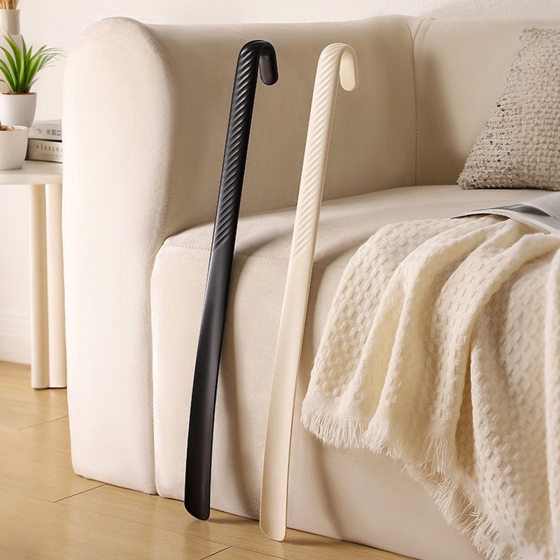 Japanese-Style Long Shoehorn for Home Use, Suitable for Elderly and Pregnant Women, No Need to Bend over to Put on Shoes, Hook-Type Extended Shoe Lifter