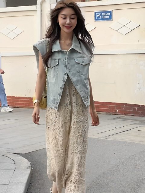 Retro Hong Kong Style Denim Vest Jacket Women's Summer Loose Slim Casual Versatile Sleeveless Waistcoat Work Jacket Top