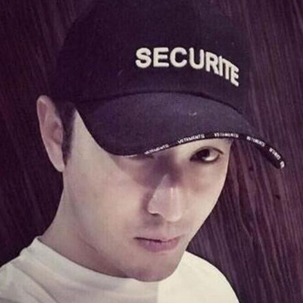 Z4夏天情侣遮阳棒球帽 用券18元包邮