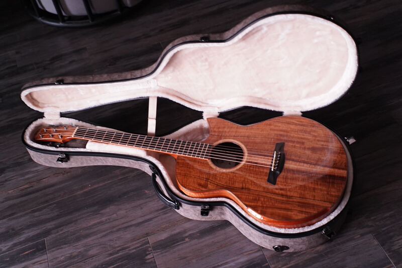 Singapore Classy Maestro Guitar Pacific Acacia Wood Panel Back Side Singapore Classy Maestro Guitar Pacific Acacia Wood Panel Back Side