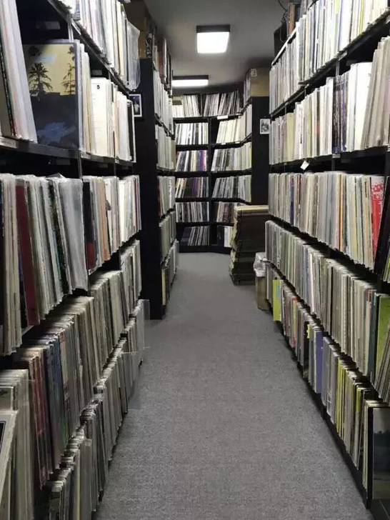 Random packaging Electronic rap Japanese local light music and other styles 12 pieces of 200 yuan vinyl LP blind box