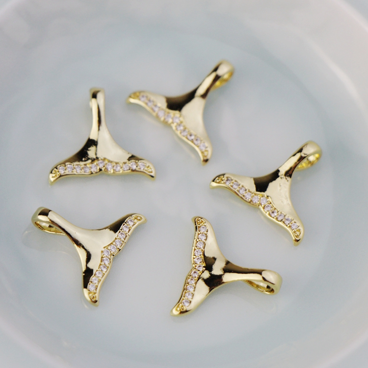 14K light gold-clad gold color-preserving micro-inlaid small zircon mermaid tail small pendant pendant diy handmade jewelry accessories materials