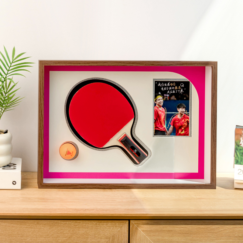 Table Tennis Racket Frame with Photo Display Frame, Hollow Storage and Collection Photo Frame, Picture Frame Display Stand, Can Be Hung on the Wall or Placed on a Table