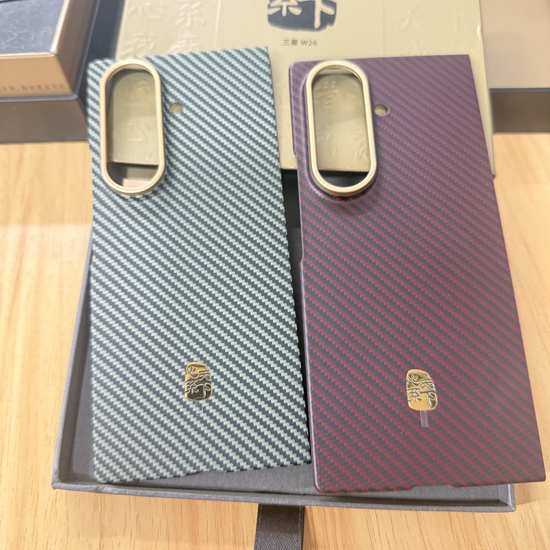Samsung W26 Original Genuine Protective Case, Universal for Z Fold7, Kevlar Original Protective Case, Official Genuine Ultra-Thin Carbon Fiber Protective Phone Case, Original Factory Genuine Samsung W26 Original Genuine Protective Case, Universal for Z Fold7, Kevlar Original Protective Case, Official Genuine Ultra-Thin Carbon Fiber Protective Phone Case, Original Factory Genuine