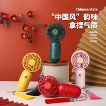 Handheld small fan mini usb rechargeable mute student portable portable dormitory office desktop strong wind