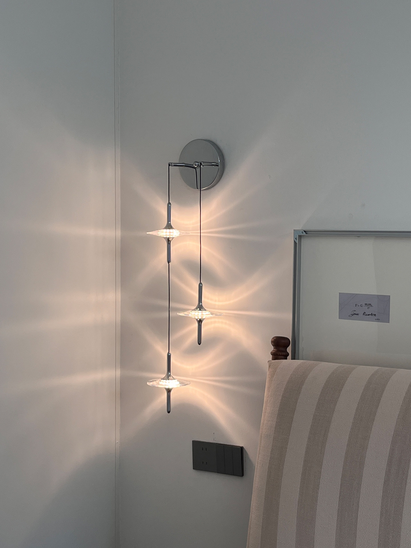 Star Bedside Wall Lamp for Master Bedroom, New Modern Minimalist Designer Light Luxury Minimalist Living Room Tv Background Wall Lamp