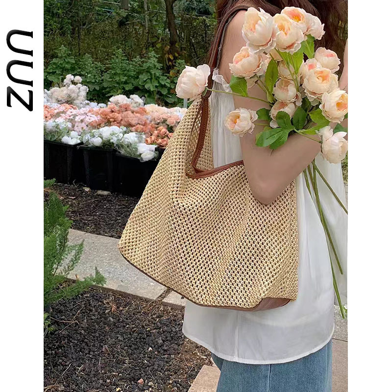 Hand-Woven Bag for Women, Fashionable Retro Beach Straw Bag, Versatile Large-Capacity Shopping Bag, Shoulder Tote Bag