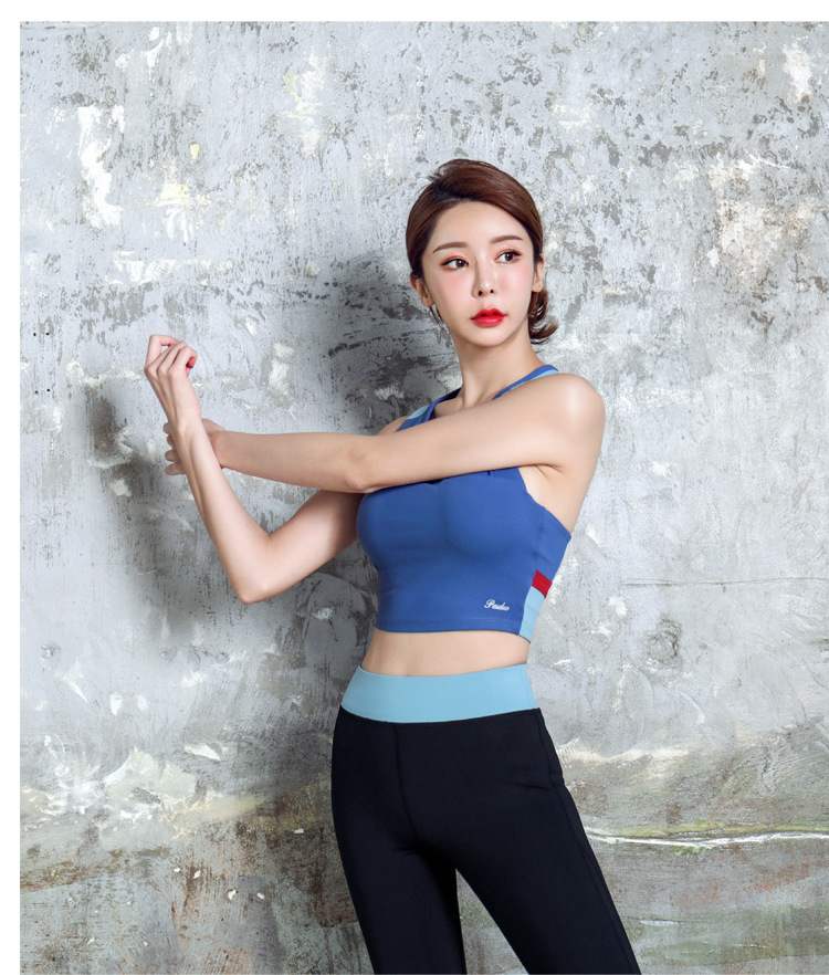 Thời gian thể thao đồ lót nữ tập thể dục yoga chạy bộ chống sốc áo ngực tập hợp rập khuôn chống chảy xệ màu sắc phù hợp với phong trào - Đồ lót thể thao áo tank top gym nữ