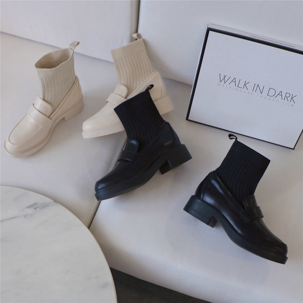 Walkindark] bi self-leaving autumn winter plus suede stockings crumpled with Inron wind socks boots retro little leather shoes black white