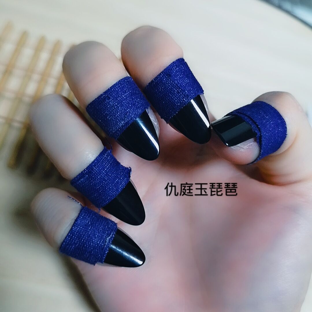Black Pipa Nails SF
