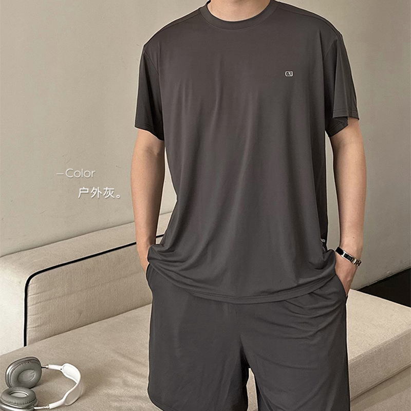 Summer Cool Men's Pajamas Ice Silk Short-Sleeved Shorts 2026 New High-End Can Be Worn Outside Large Size Loose Home Clothes