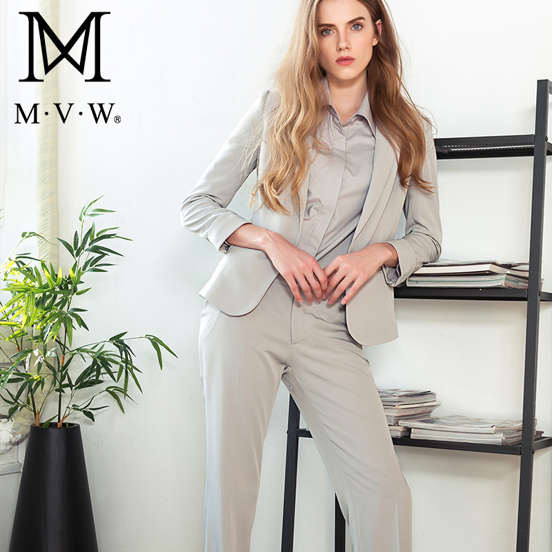Tailleur femme - Ref 3242125 Image 3