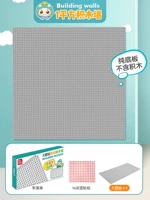 Стена из серого строительного блока площадью 1 квадратный метр