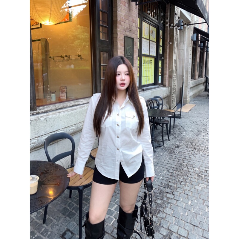 Wang Grape, Slightly Chubby Style, Lazy Style, Collared Shirt, Long Sleeves, Shoulder Patch Decoration, Double Pocket Design, Stylish Top Dm1939