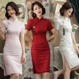 Зеленый ежедневный улучшенный Cheongsam 2025, новый стиль, молодая женщина, ретро, ​​мама, одежда для вступительных экзаменов в колледж, летнее платье